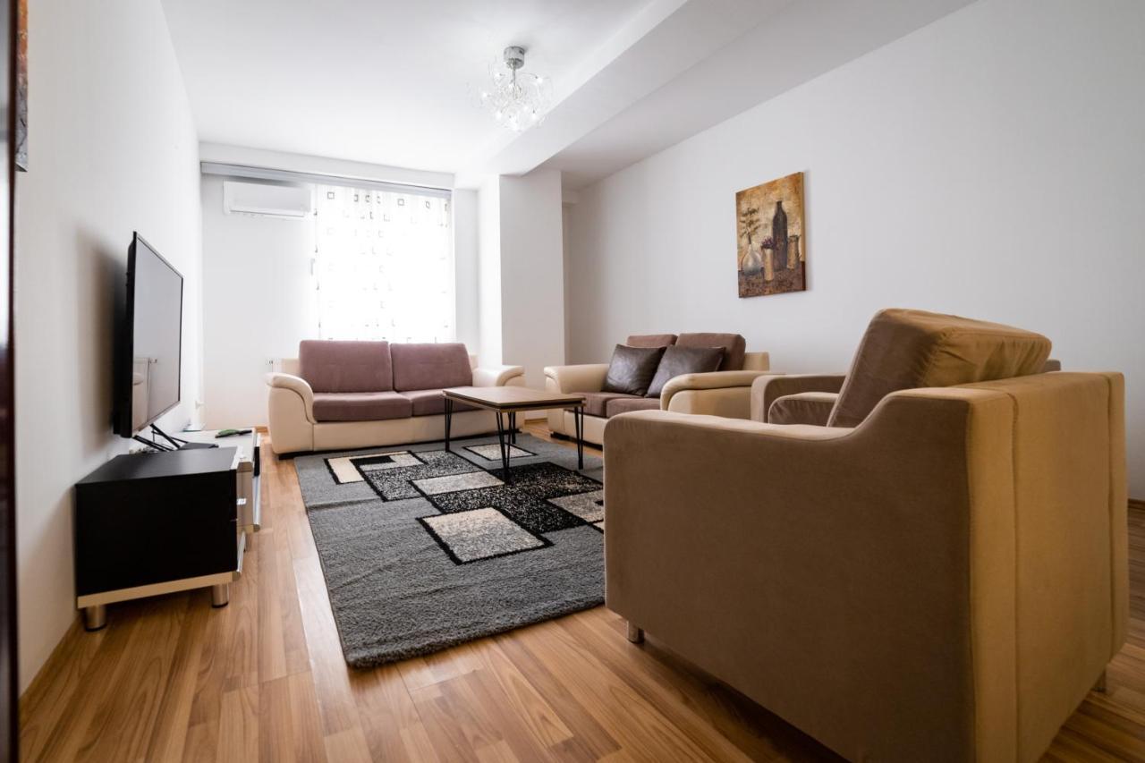 Апартаменты Cedartree Prishtina Приштина Экстерьер фото
